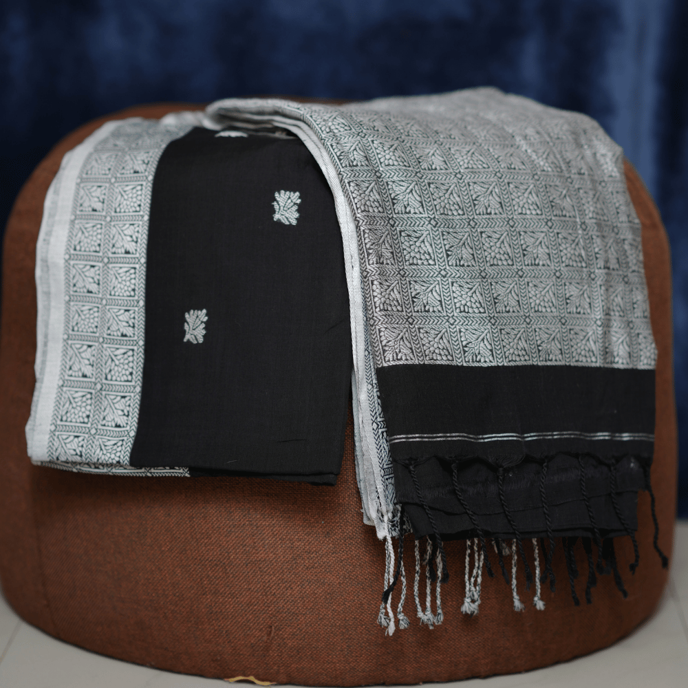 Handloom Black & White Saree with Geometric Thread Weave - Image 2