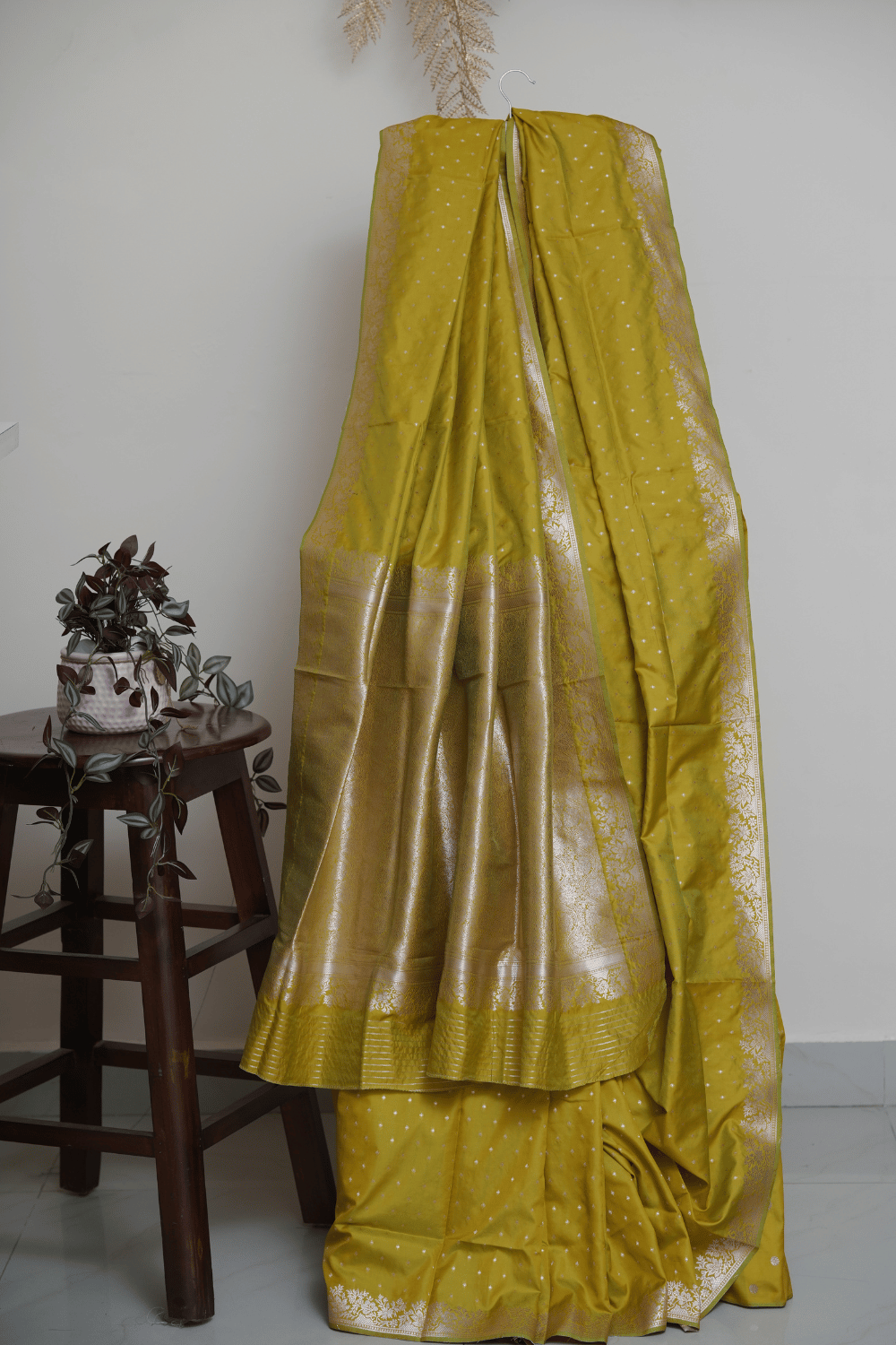 Olive Yellow Soft Silk Saree with Golden Zari and Subtle Dotted Weave - Image 2