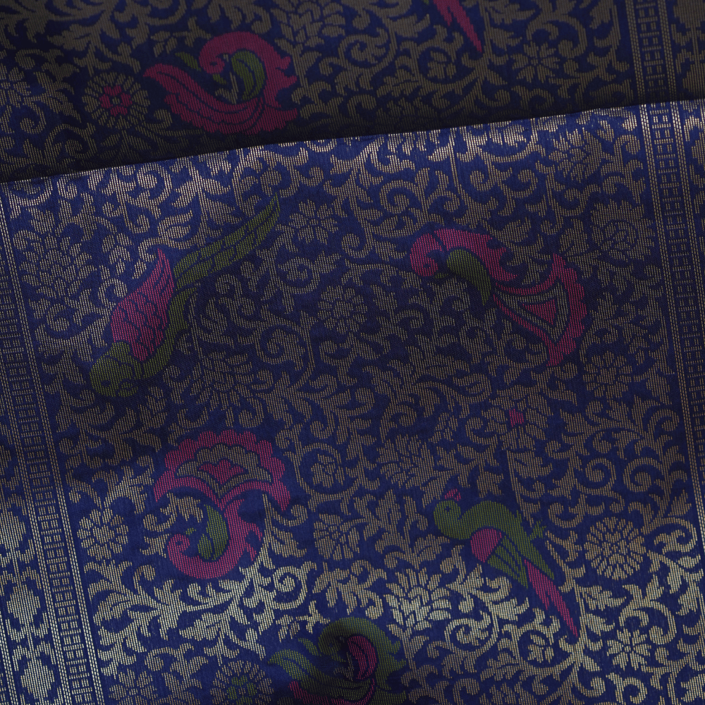 Emerald Green Soft Silk Saree with Multicolor Pallu and Golden Zari Weave - Image 7