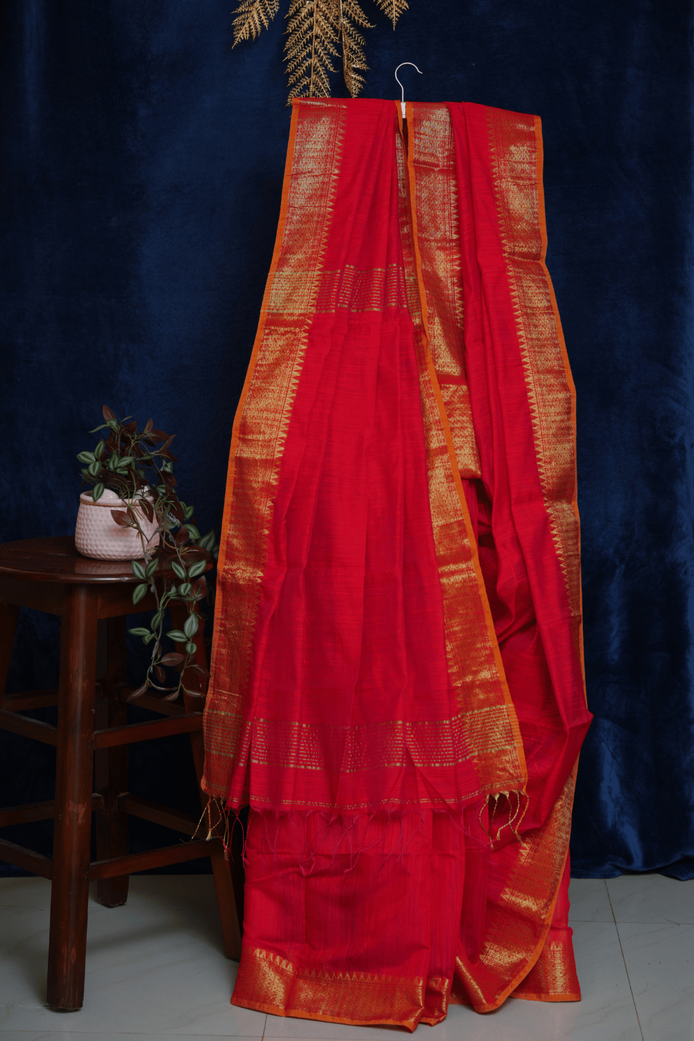 Red with Golden Zari Border Handloom Silk Saree