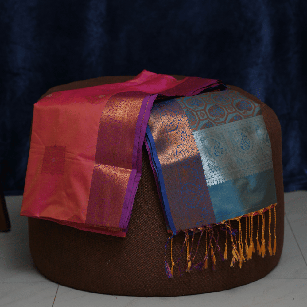 Pink Silk Saree with Copper Zari Border and Blue Contrast Pallu - Image 4