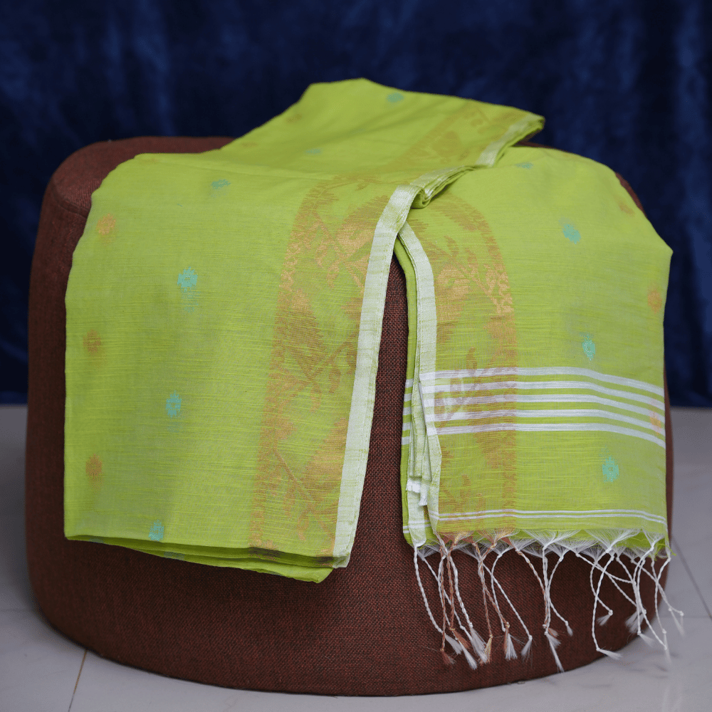 Handloom Green Cotton Saree with White & Golden Border (Extra Width) - Image 3