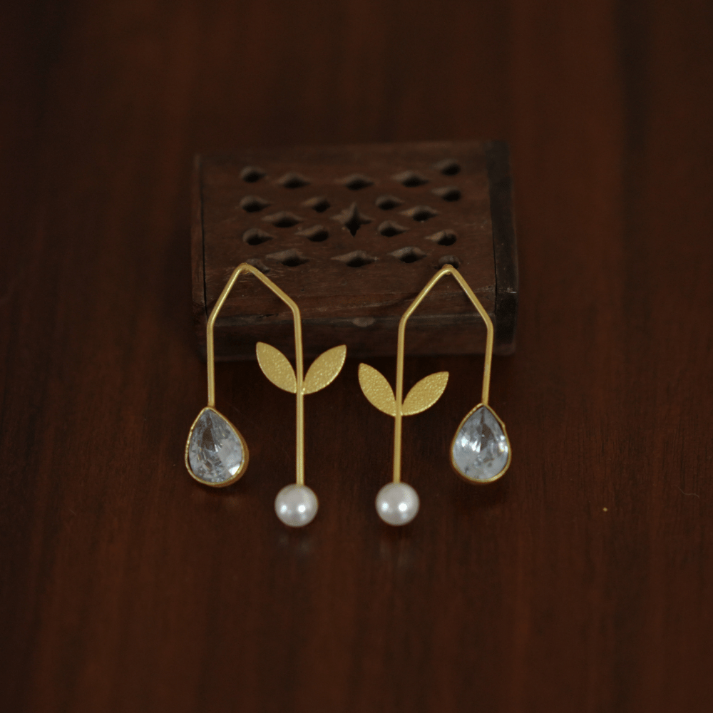 Gold Leaf Pearl Drop Earrings - Image 2