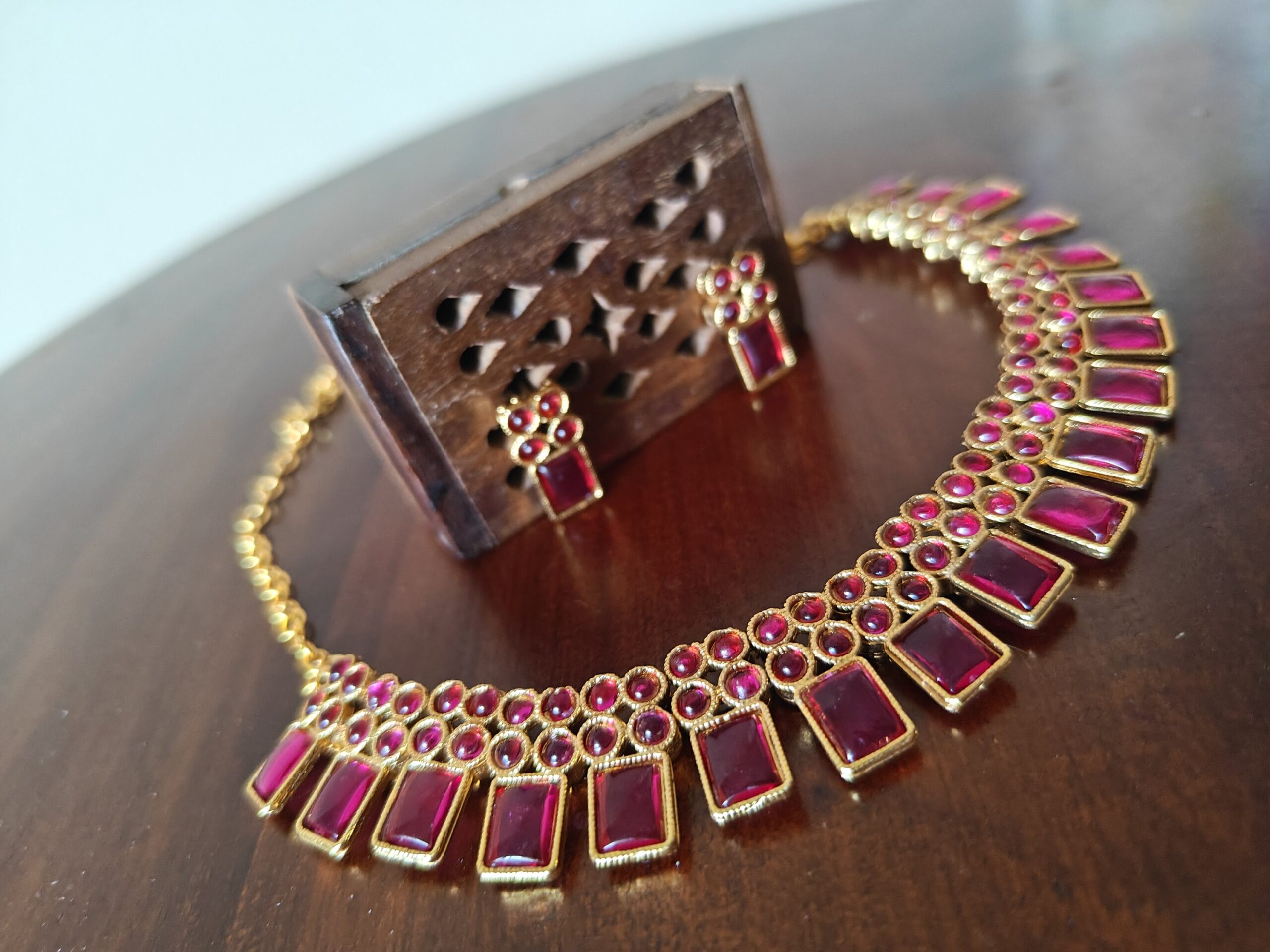 Rani Pink Statement Necklace | Festive Antique Jewelry | Dagini - Image 4