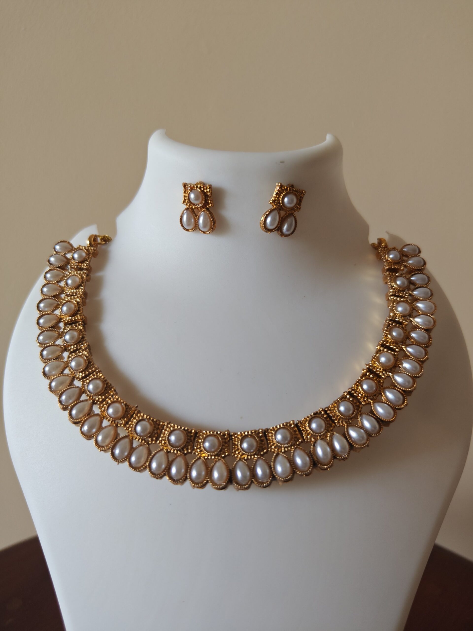 Ivory Pearl Festive Necklace Set | Elegant Pearl Jewelry | Dagini