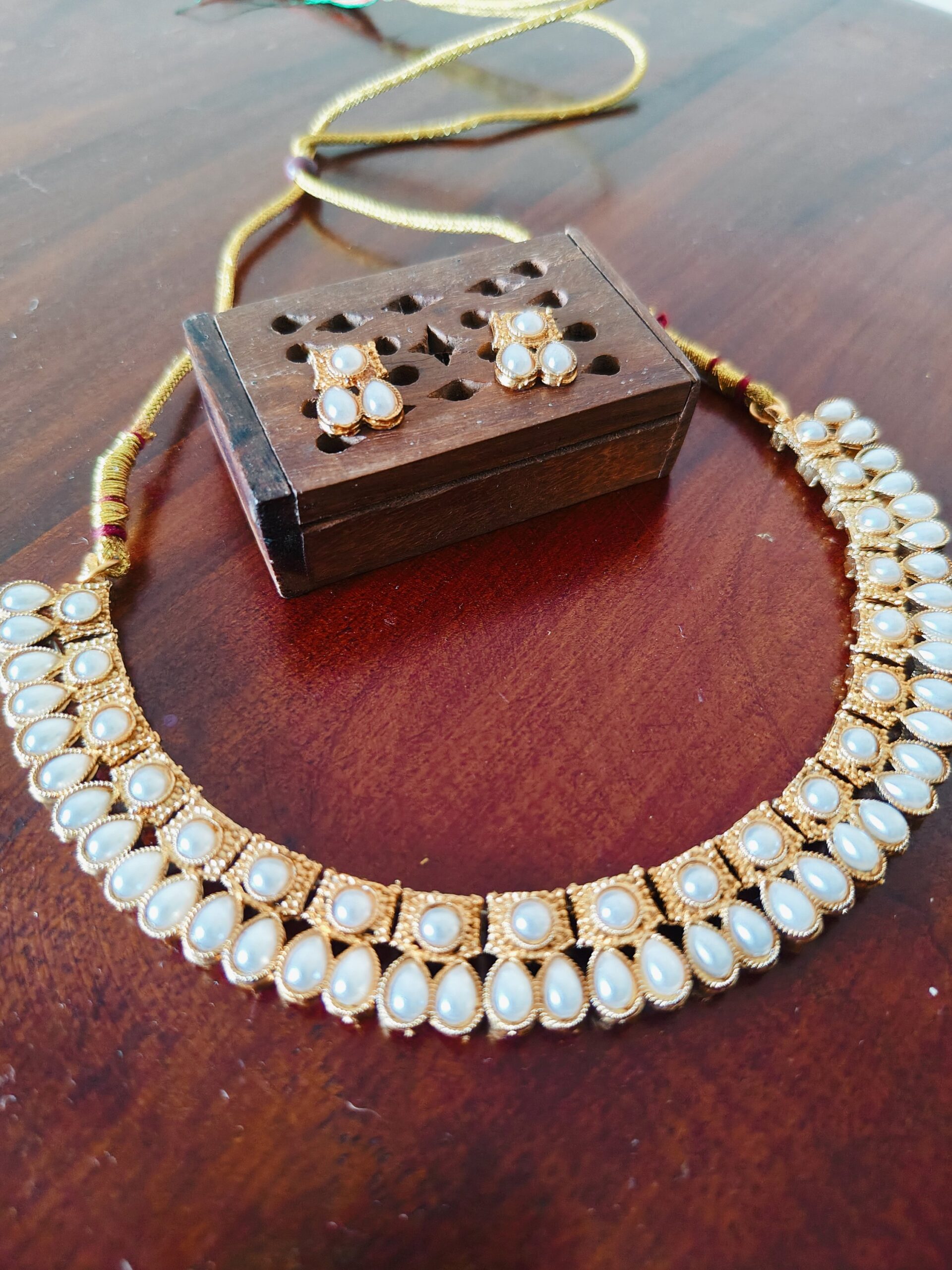 Ivory Pearl Festive Necklace Set | Elegant Pearl Jewelry | Dagini - Image 3