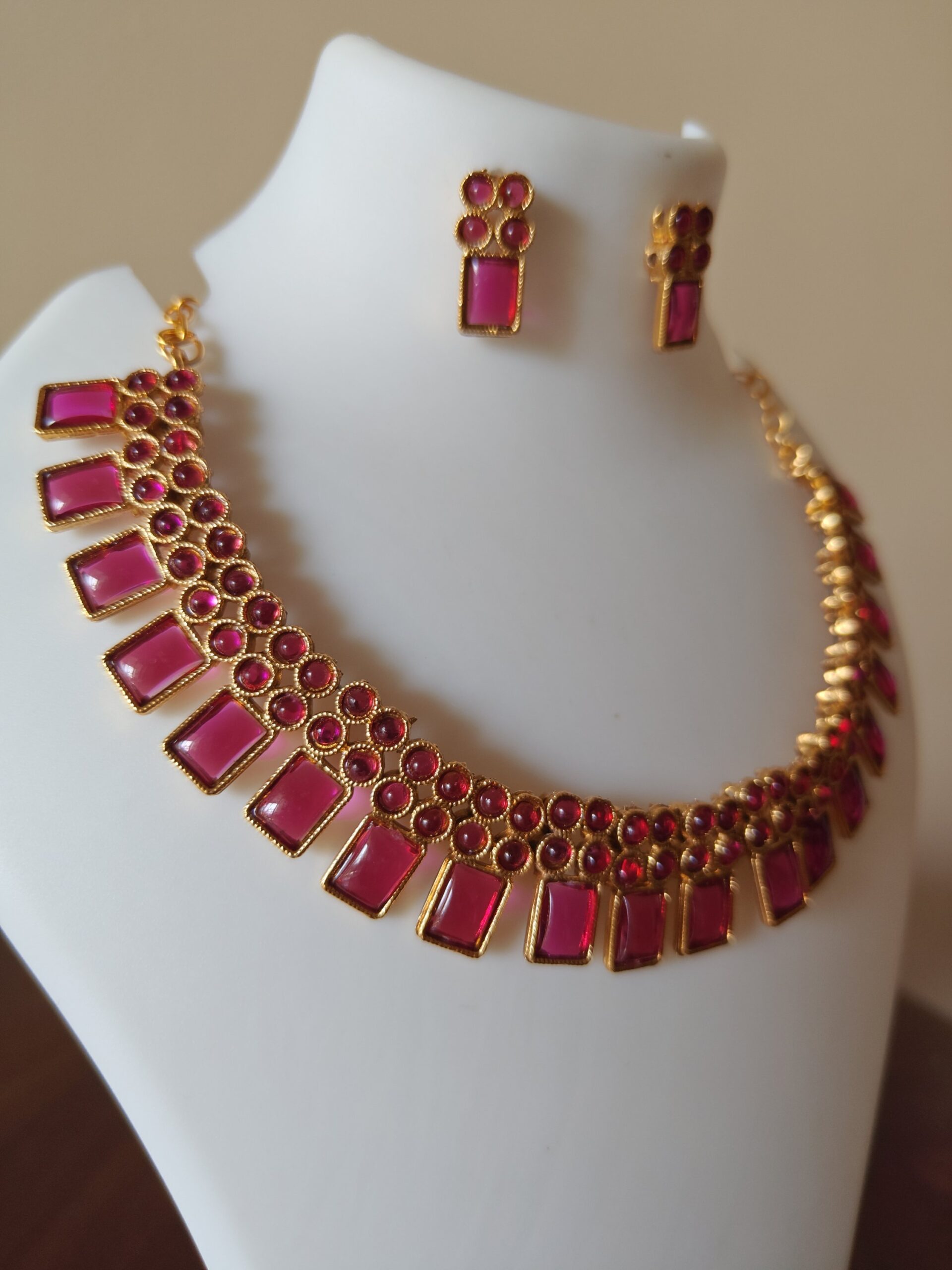 Rani Pink Statement Necklace | Festive Antique Jewelry | Dagini - Image 2