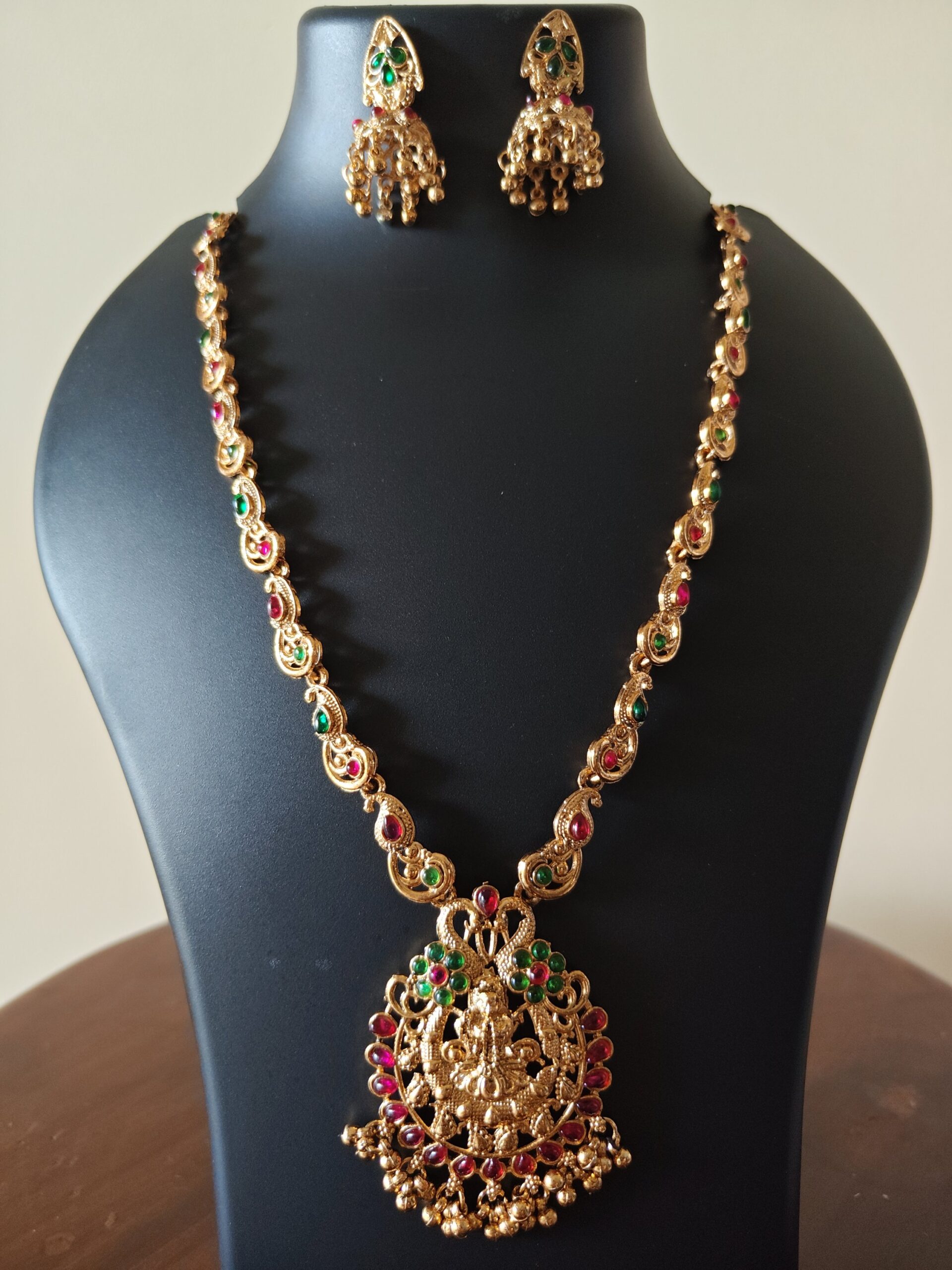 Lakshmi Temple Necklace | Pink Green Antique Jewelry | Dagini