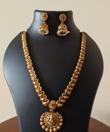 Lakshmi Temple Necklace Set | Pink Antique Jewelry | Dagini