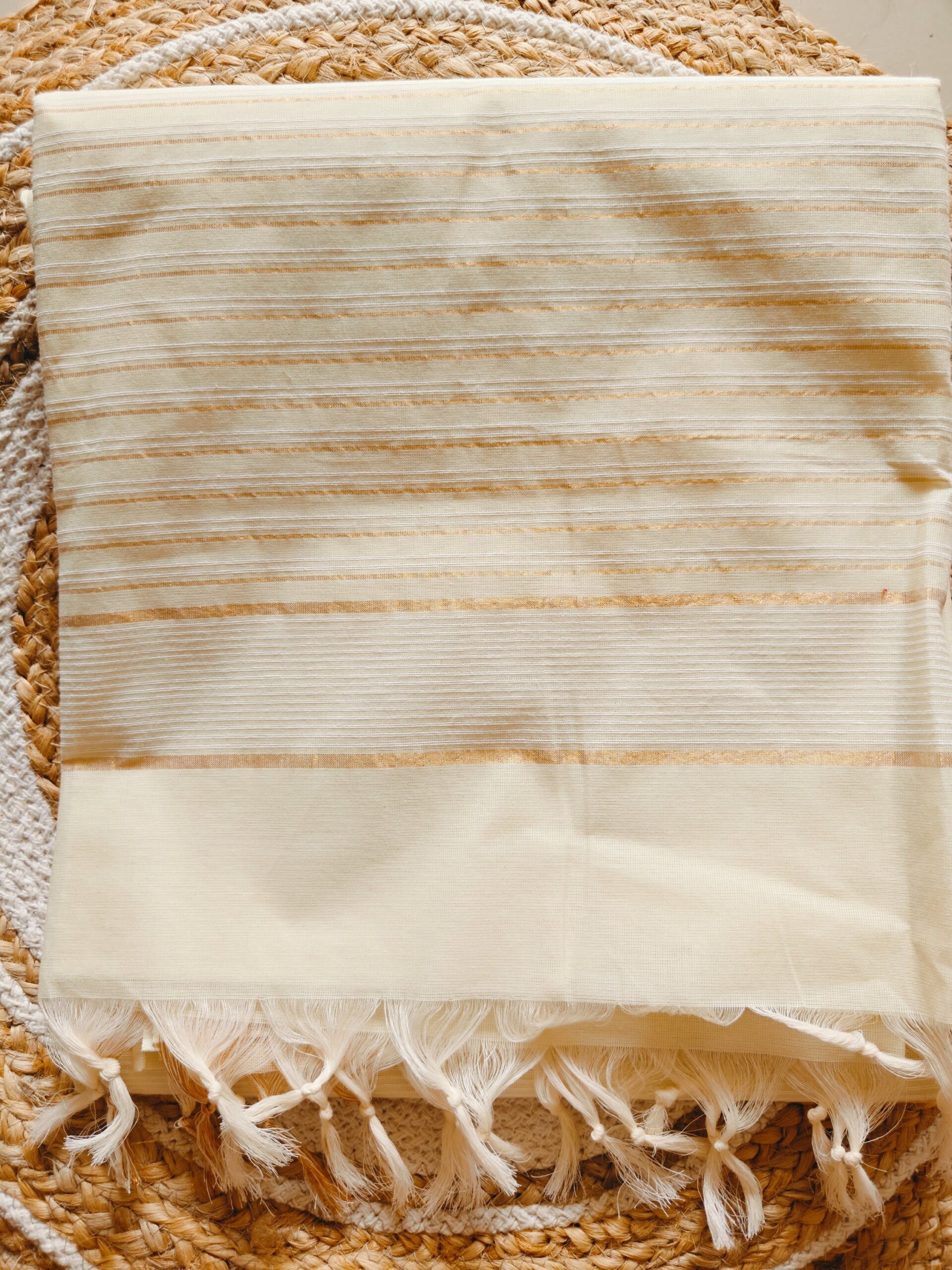 Lemon Pastel Golden Stripe Kerala Cotton Saree — Subtle Festive Elegance - Image 2