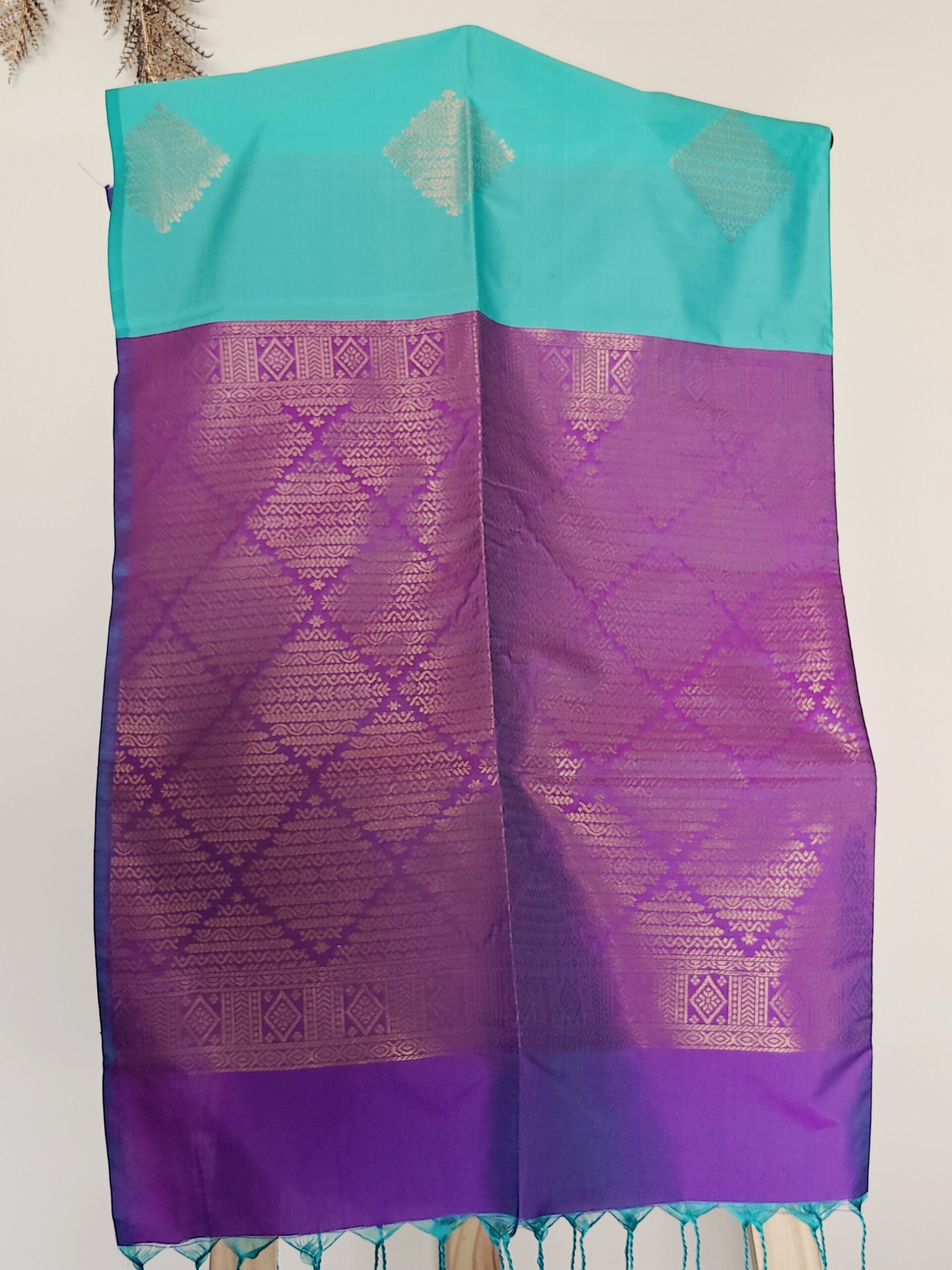 Turquoise & Purple Zari Soft Silk Saree — A Stunning Contrast of Tradition and Elegance - Image 4
